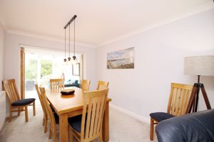 Lounge/Diner- click for photo gallery